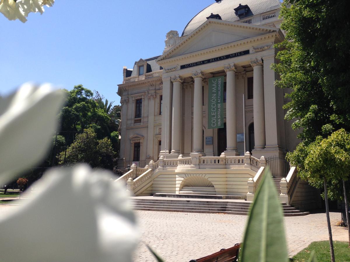 Azzai Bellas Artes Santiago Exterior foto